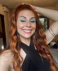 Not me thinking I look cool… do I?🖤🖤🖤🖤