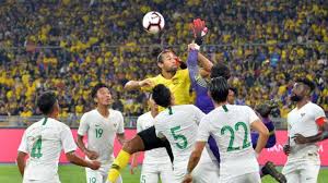 Ketika timnas indonesia akan menghadapi timnas malaysia di stadion utama gelora bung karno, jakarta, pada pertandingan pertama grup g di tentu saja, dalam sepak bola, semua pemain lawan wajib diwaspadai. Komentar Pelatih Malaysia Setelah Sukses Membungkam Timnas Indonesia Indonesia Bola Com