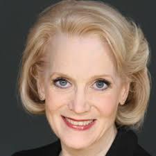 Mary McTigue (@MellenMack)