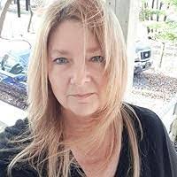 Caroline Kenney's Instagram, Twitter & Facebook