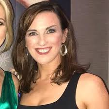 Cera Ward (@Ceraward)