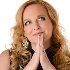 Tara Griggs (@tgriggs12)