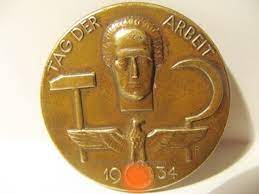 Was hat es mit diesen. Tag Der Arbeit 1934 Tagungsabzeichen Original Lot25