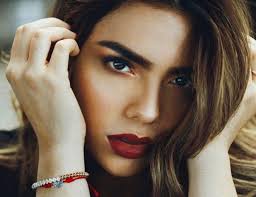 Hermana de James Rodríguez, reveló fotos de cuando sufrió de anorexia, e  hizo un llamado al respeto