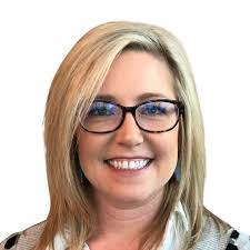 Lauren Farley's Instagram, Twitter & Facebook