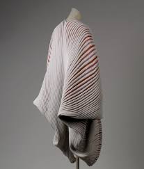 10 Avant Garde Designers You Need To Know Issey Miyake Japanese Fashion Fabric Manipulation
