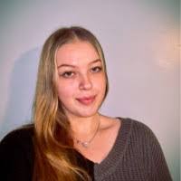 Laura Kovalsky's Instagram, Twitter & Facebook