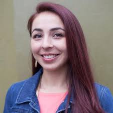 Melissa Jara's Instagram, Twitter & Facebook