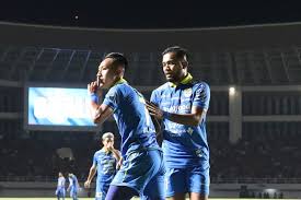Link live streaming persib vs. Link Live Streaming Pss Vs Persib Bandung Kickoff 15 00 Wib Halaman All Kompas Com