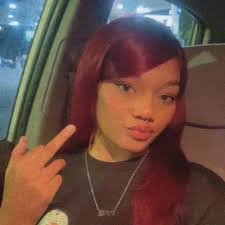 Stephanie Pineiro (@itsteph_)