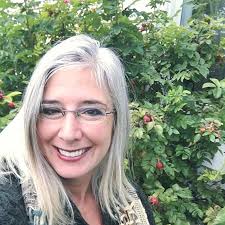 Amazon.com: Roxanne Lynch: books, biography, latest update