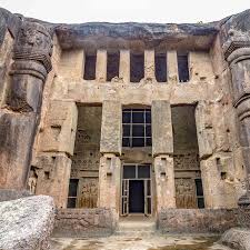 From Mumbai: Kanheri Cave Half-Day Tour ...