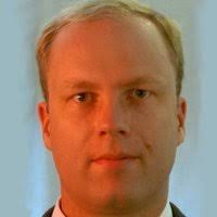 Twilight at Mac's Place (Mac McCorkle, #4) by Ross Thomas