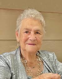 Lorraine Joyce (Materi) Sitter