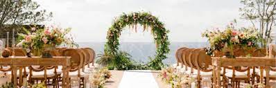 Having your wedding at one of the world's top vacation spots can be more affordable than you think. 9 Amazing Outdoor Wedding Venues In San Diego Joy