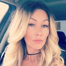 Kristi Kinney's Instagram, Twitter & Facebook