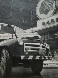1960年代いすゞ 三菱タンクローリー タンクローリーの歴史 自動車カタログ棚から 261 タンクローリー 世界のかわいいバスまとめ 自動車