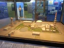 Nehru Science Centre - مومباي: Working ...