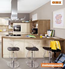 Die Kuche Familienmittelpunkt Und Herz Von Wohnung Und Haus Bei Obi Kannst Du Deine Personliche Traumkuc Kuche Zusammenstellen Kuchen Design Kuche