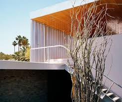 Kaufmann house, located in palm springs, california, was designed by richard neutra in 1946. Five Things You Should Know About The Kaufmann Desert House Rost Architects