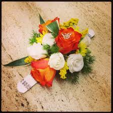 Regali per compleanno di 90 anni angolo del regalo ti propone una vasta selezione di prodotti per fare un regalo di novantesimo compleanno davvero in primavera, è una buona idea regalare per il compleanno fiori come ranuncoli o iris, fiori che indicano speranza e preannunciano buone notizie. Fioreriasarmeola Altervista Org Wp Content Uplo