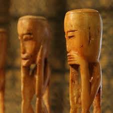 This tiny place is full of ethnic and folk artworks. Arthousegalleryé›†çåº„ On Twitter Art House Gallery Museum Of Ethnic Arts Virtual Tour Https T Co C23j1qyzlc Kualalumpur Centralmarket Museum Tribalarts Travel