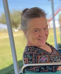 Ann Peck's Instagram, Twitter & Facebook