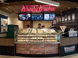 Stop by for an original glazed doughnut or other variety paired with a hot or iced coffee. Paragon