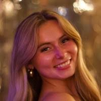 50+ "Desirae" profiles