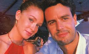 Jul 05, 2021 · ofuxico notícias dos famosos.tudo sobre novelas, reality shows, bastidores, séries e filmes. Ex Marido De Marina Ruy Barbosa Comeca A Se Envolver Com Xara Da Atriz Rd1
