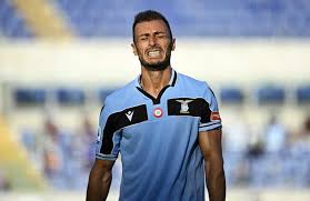 Lazio roma take on torino fc at stadio olimpico! Serie A 1 2 Heimniederlage Lazio Rom Verliert Zum Dritten Mal In Folge Nzz