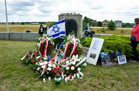 Described as a massacre or a pogrom by postwar historians, it resulted in the death of at least 340 polish jews of all ages. 75 Years After Jedwabne Pogrom Poland Wrestles With Evidence Of Complicity Jewish Telegraphic Agency