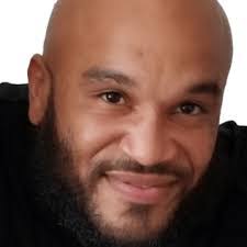 Pete Rojas's Instagram, Twitter & Facebook