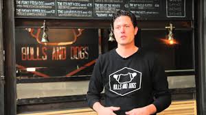 Restaurant zushi in amsterdam staat al sinds gelijk aan heerlijke sushi en grillgerechten van hoogstaande kwaliteit. The Best Hotdog In Amsterdam Is Here At Bulls And Dogs Youtube