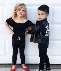 Halloween Kostume Fur Kinder Selber Machen Schnell Einfach Maskerix De Halloween Kostum Kinder Selber Machen Halloween Kostume Kinder Kinder Kostum