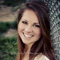 Danielle Stemper's Instagram, Twitter & Facebook