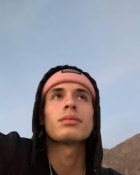 Andres (@andreslandaverdee) • Instagram photos and videos