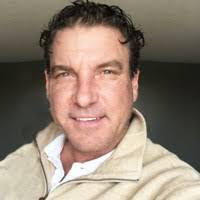 Paul Choberka's Instagram, Twitter & Facebook