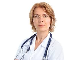 Quand on réussit sa 1ere année en soins infi on a le statut d'aide soignant alors pourquoi quand on fait une formation d'aide soignant on ne peut pas passer en 2ème en soins infi? Australie N Zelande