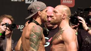 Dustin poirier, right, overwhelmed conor mcgregor with punches and leg kicks in the second round to get a knockout.credit.zuffa llc, via getty images. Ufc 257 Dustin Poirier Vs Conor Mcgregor 2 Weigh In Staredown Mma Fighting Youtube
