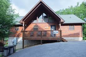 Discover luxury 2 bedroom cabins for rent in the majestic blue ridge mountains of north georgia. Drift Away A 2 Bedroom Cabin In Sevierville Cabins For Rent In Sevierville Tennessee United States