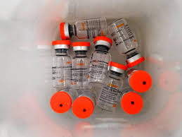 Am donnerstag soll mit der impfung von beschäftigten im gesundheitswesen. Mogliche Zulassung Fur Die Eu Ema Startet Prufung Des Corona Impfstoffs Von Sinovac Aus China Svz De