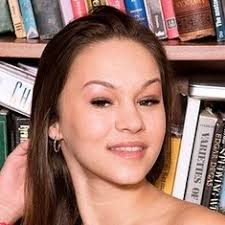 London Smith — The Movie Database (TMDB)