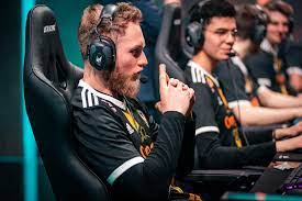 Lec Vitality S Top Laner Cabochard Is Looking For Opportunities For Upcoming Spring Split 2021 Leagueoflegends Lec Esports Players League Of Legends Game