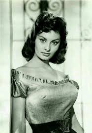 Soˈfiːa vilˈlaːni ʃikoˈloːne]) ist eine italienische filmschauspielerin. Uber 70 Heisse Bilder Von Sophia Loren Die Sie Unruhig Machen Promi Fotos