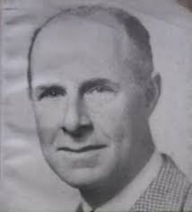 Peter Lecomte's Instagram, Twitter & Facebook