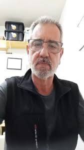 Sempre bom falar sobre Reiki, Gratidão...as inscrições estão abertas para o  curso Nível 1 gratuito, com sintonização.., Envie o direct e será  direcionado ao grupo de whatsapp