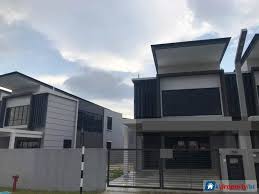 The starstreet precinct is a trendy area in wanchai just north of queen's road east between st. 4 Bedroom 2 Sty Terrace Link House For Sale In Semenyih 18161 Klpropertylist Com Mobile