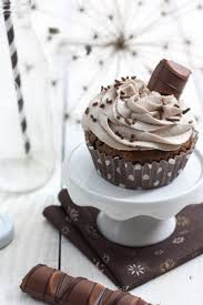 Cupcakes Au Kinder Bueno Recette Cupcake Patisserie Recette