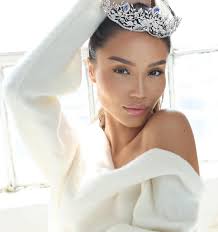 Every day is a new chance to be better than yesterday. Growth and  self-mastery are my driving forces, and to me, that's the true essence of  pageantry. @fadilberishaphotography @anabelvargasmakeup #missusa  #definitionofpageantry